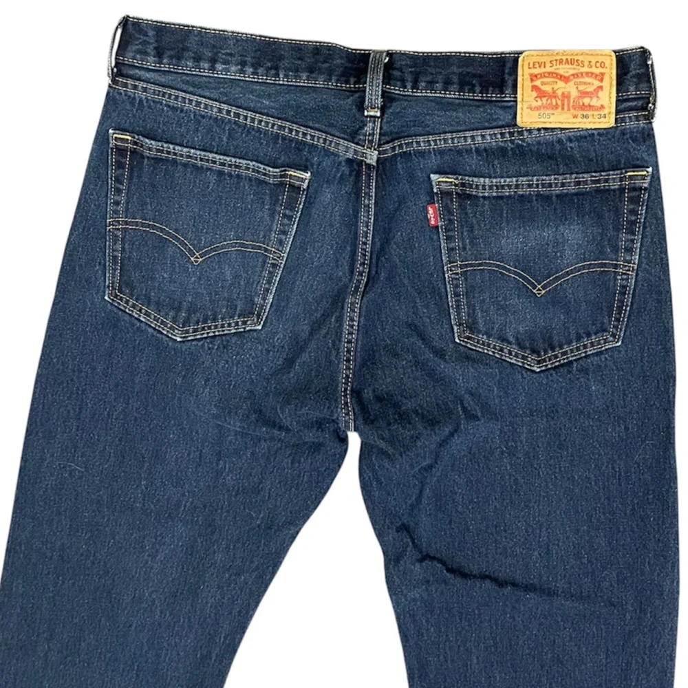 Levi’s 505 Men’s‎ Size 36 Waist, 34 Length